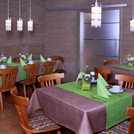 Landhaus Am Forst - Apartments باد ألكسندرباد المظهر الخارجي الصورة
