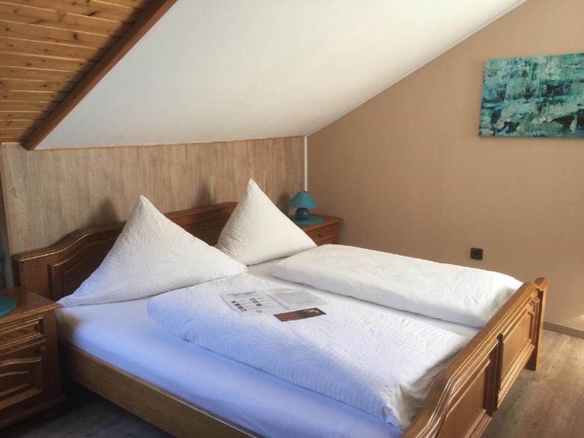 Landhaus Am Forst - Apartments باد ألكسندرباد المظهر الخارجي الصورة