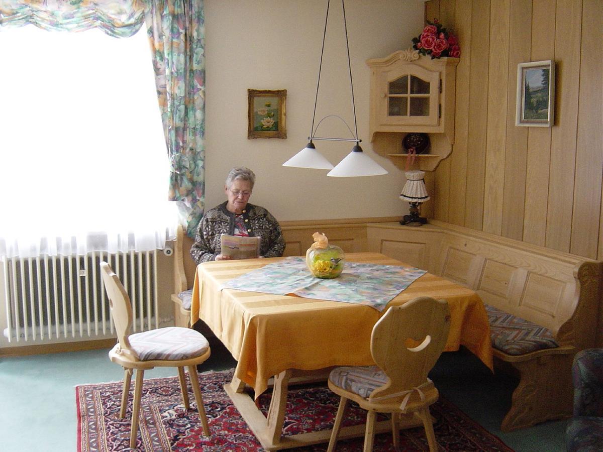 Landhaus Am Forst - Apartments باد ألكسندرباد المظهر الخارجي الصورة